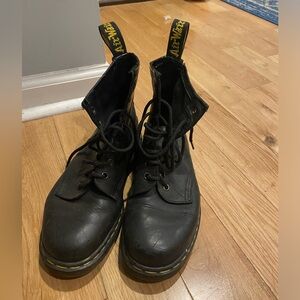 Doc Martens Women’s Size 8